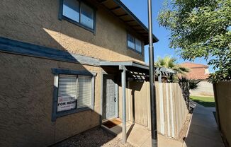 Cozy 2 Bedroom Chandler Condo