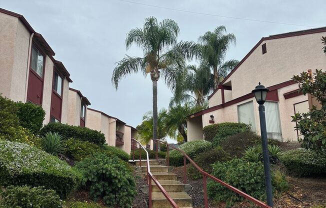 Aztec Apartments