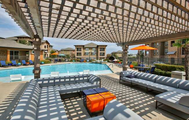 Outdoor Lounge Area at The Legend, Waco, 76712