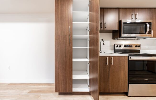 Studio, 1 bath, 283 sqft, $1,263.1, Unit 326