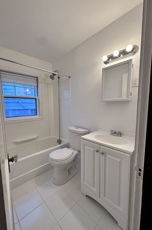 289 HIGHLAND AVE