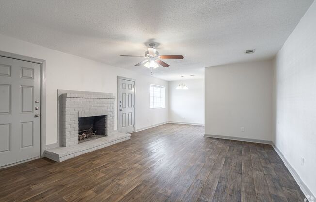 2 beds, 1.5 baths, 1,150 sqft, $1,175, Unit 233