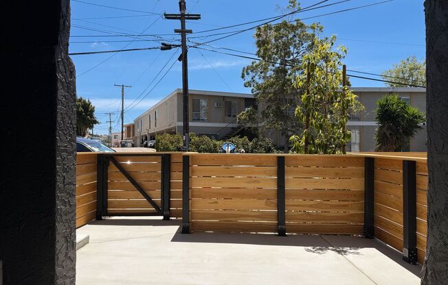 Studio, 1 bath, 285 sqft, $2,595, Unit 15