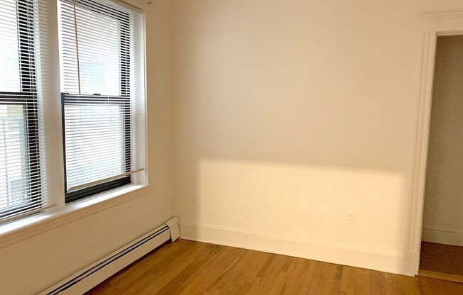 451 Park Dr Apt 4C