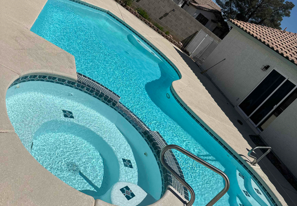 20 HONEY LOCUST DR