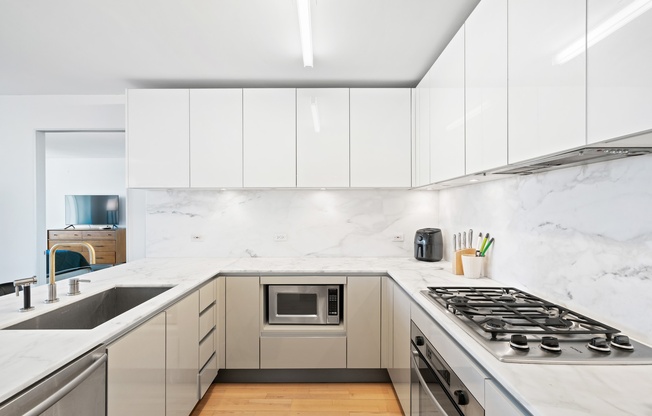 2 beds, 2.5 baths, 1,355 sqft, $11,500, Unit 49-M
