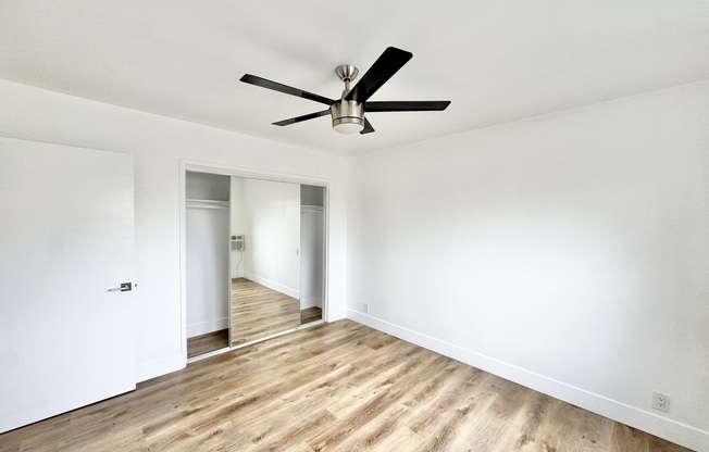 10208 REGENT ST