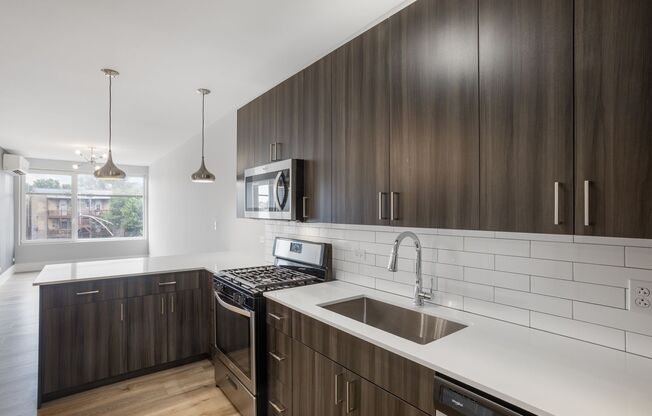 1 bed, 1 bath, 486 sqft, $2,200, Unit 302