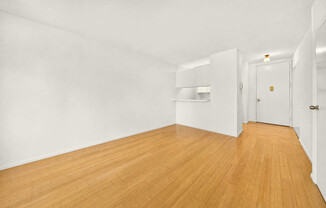157 East 32nd St