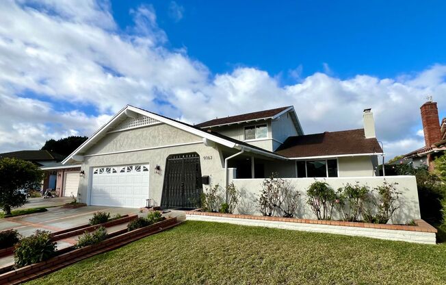 Rare 4 Bedroom pool home available in Cypress