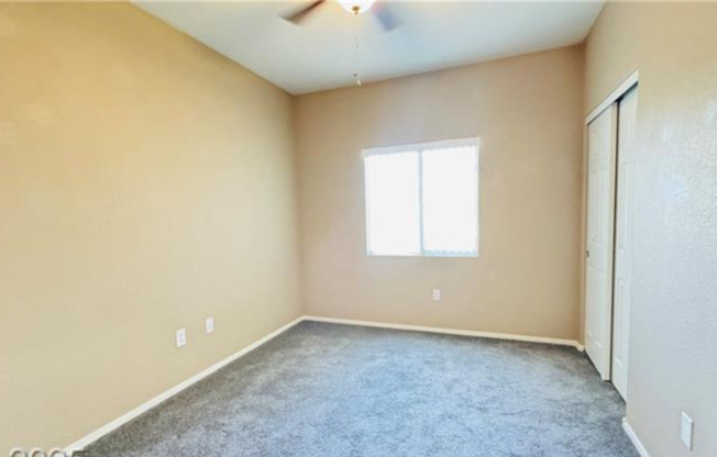 2 beds, 2 baths, $1,745, Unit UNIT 3214