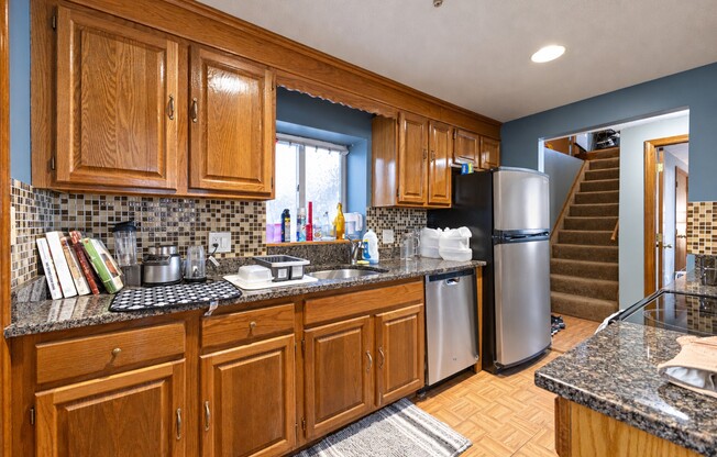48 VILLA AVE