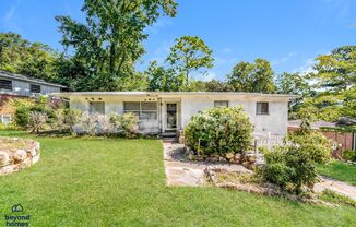 Discover this 3-bedroom, 1.5-bath home in Birmingham’s Spring Lake area!