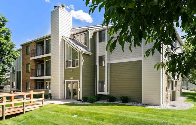 Horizon East Apartments