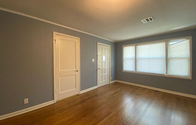 1 Bedroom Duplex!!!