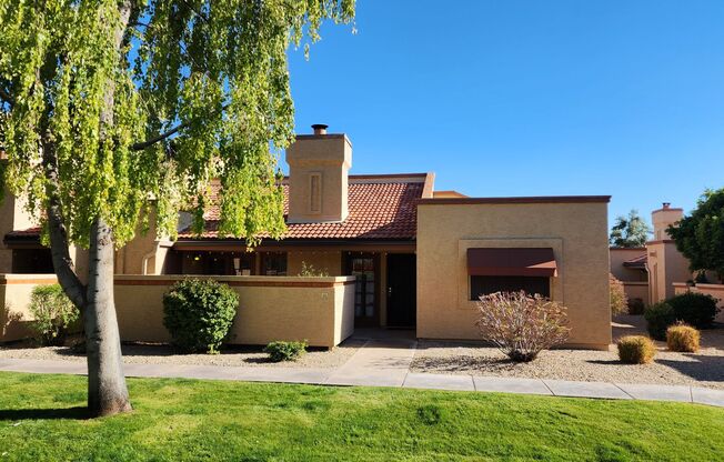2 Bedroom Condo Unit in the Amber Hills Community Near E Shea Blvd and N Scottsdale Rd!