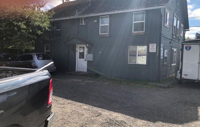 1577 W 11th Alley
