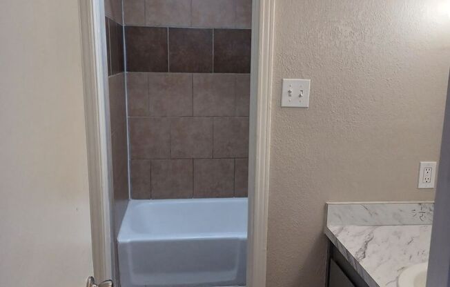 2 beds, 1.5 baths, 1,200 sqft, $1,100, Unit 45