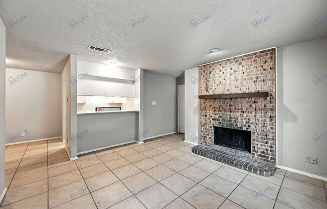 6176 VEGA DR