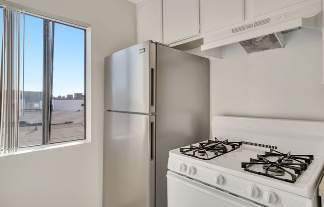 Studio, 1 bath, 500 sqft, $1,795, Unit Unit 205