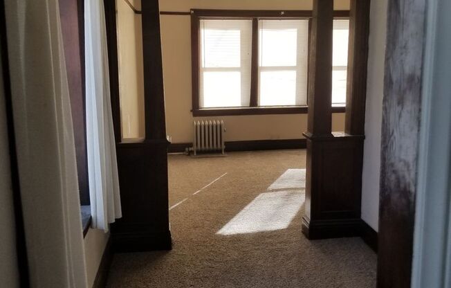 Studio, 1 bath, 380 sqft, $575, Unit 9