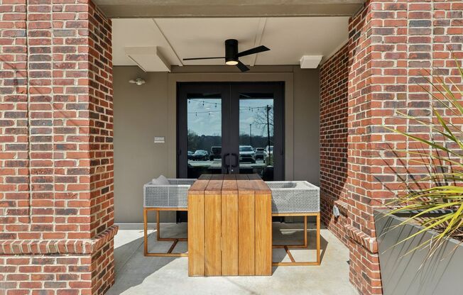 1 bed, 1 bath, 804 sqft, $1,225, Unit 1-416