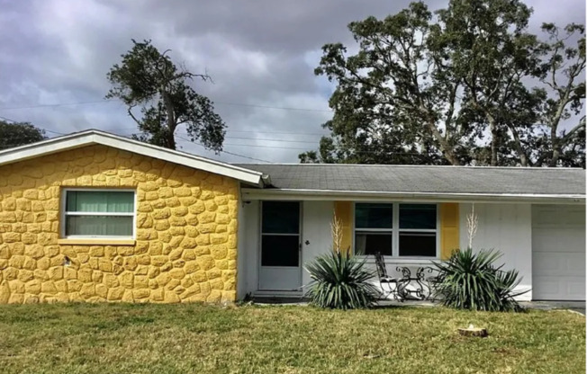 1633 DOUBLOON DR