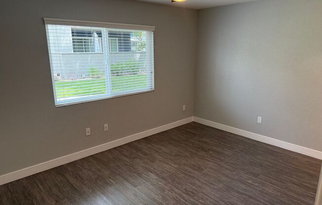 2 beds, 2 baths, 919 sqft, $2,595, Unit E17