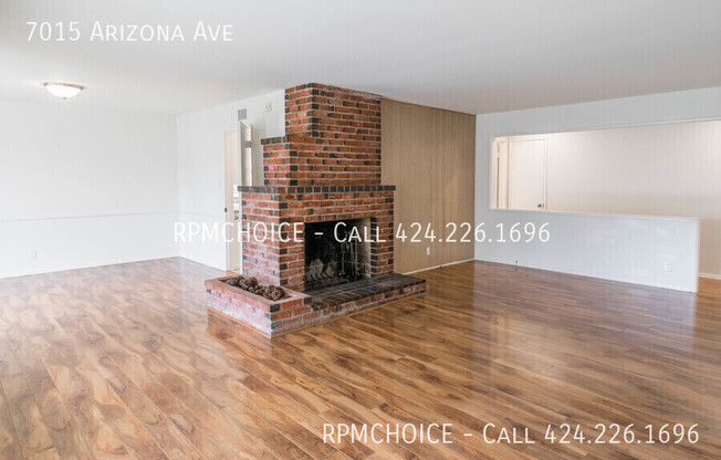 7015 ARIZONA AVE