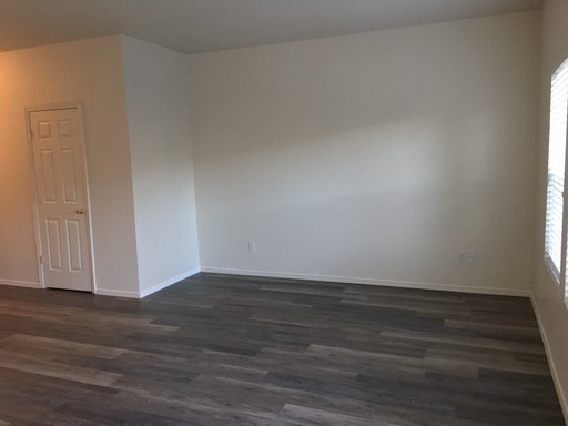 2002 SW Canyon Drive