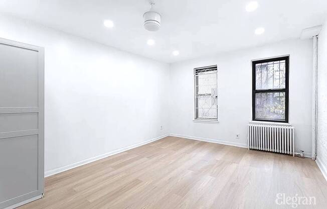 426 W 46 ST