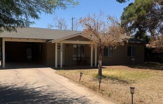 3 BEDROOM HOME IN PHOENIX