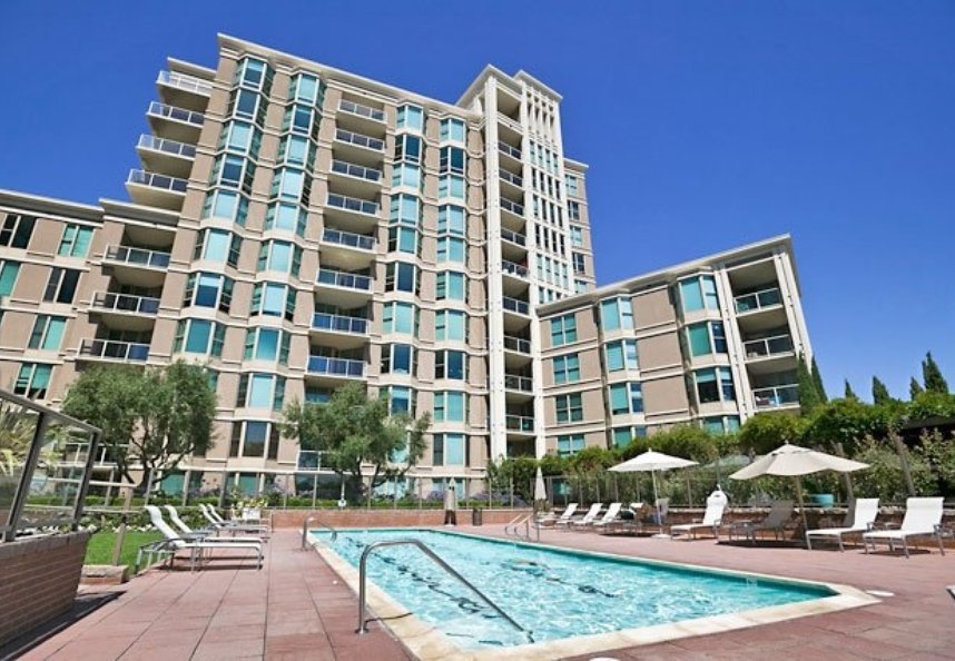 2BR/2BA Remodeled Condo in the Towers! NEW Appliances! Parking! Pool! PROGRESSIVE