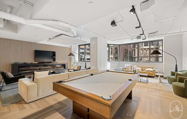 Studio, 1 bath, $4,100, Unit 4I