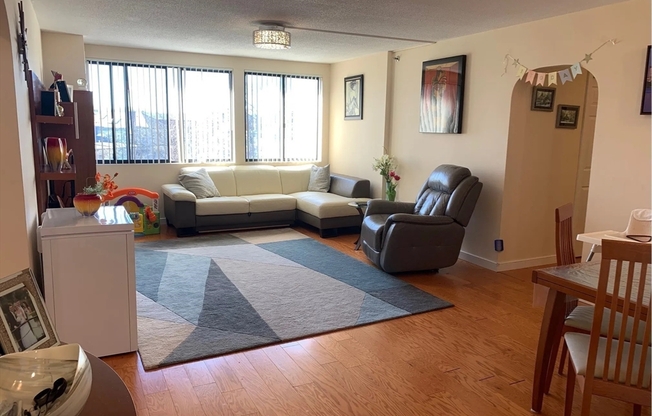 2 beds, 1 bath, 975 sqft, $3,950, Unit 506