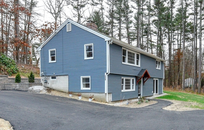 348 PLEASANT ST