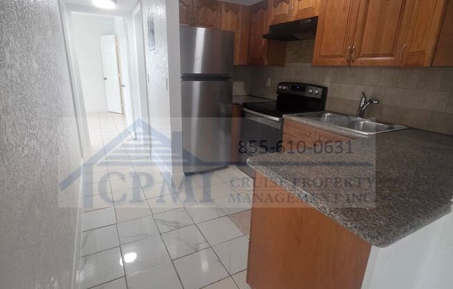 2 beds, 1 bath, 827 sqft, $1,895, Unit 666
