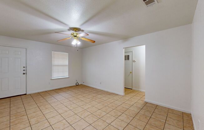 AMAZING ALL TILE DUPLEX IN HARKER HEIGHTS!!!!