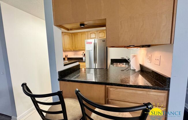 Beautiful ground floor Fountainhead condo with great amenities!