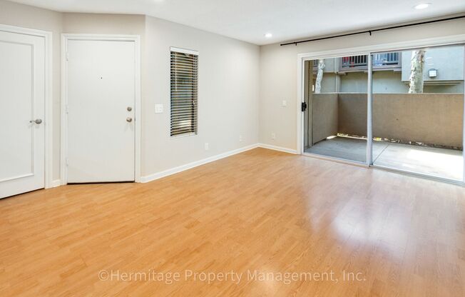 1 Bedroom Tustin Condo for Lease - Great Location