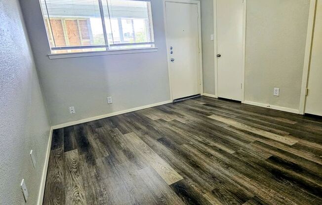1 bed, 1 bath, 420 sqft, $1,350, Unit 110