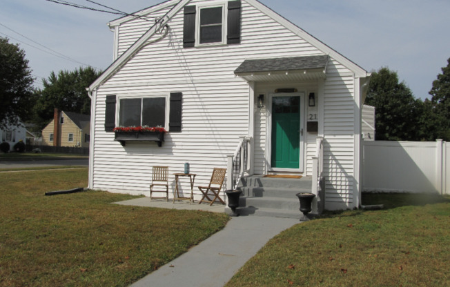 21 DEEPWOOD DR