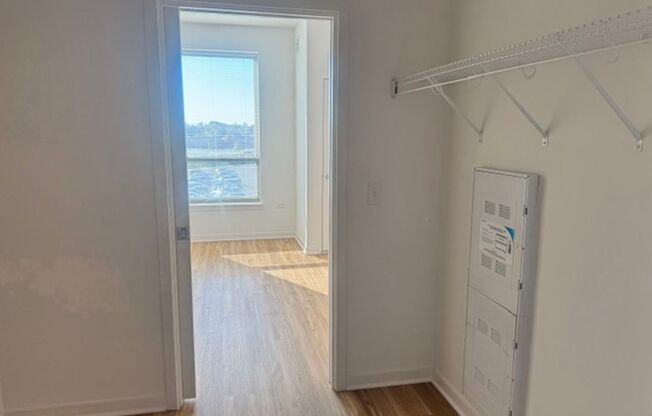 1 bed, 1 bath, 673 sqft, $1,925, Unit 4800 157th Street - 409