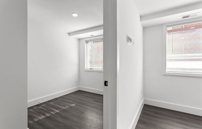 2 beds, 1 bath, 515 sqft, $2,800, Unit 1400-302