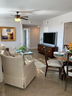 2 beds, 2 baths, 882 sqft, $1,550, Unit 206