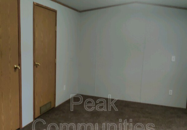 7356 SIOUX RUN