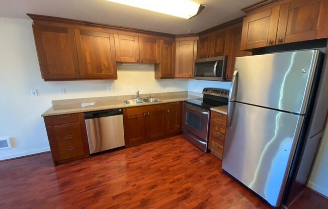1 bed, 1 bath, 624 sqft, $2,095, Unit #206