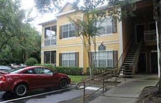 One bedroom condo in Park Central with pond view!