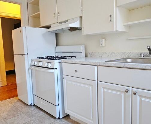 1 bed, 1 bath, 550 sqft, $1,375, Unit 802