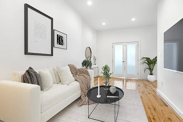 238 8 ST